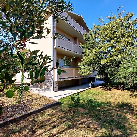 Apartman Anka Palit Exteriör bild