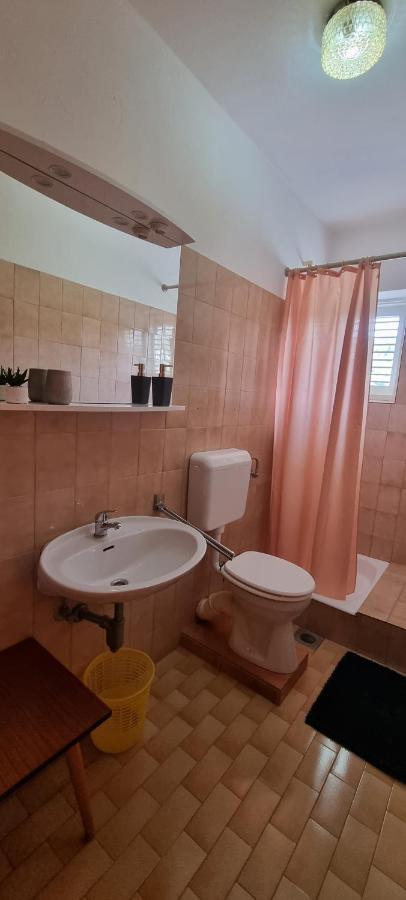 Apartman Anka Palit Exteriör bild